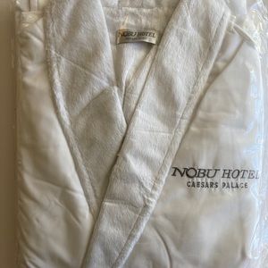 NOBU ROBE